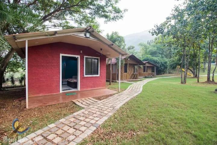 Madhura Farms Karjat Exteriér fotografie